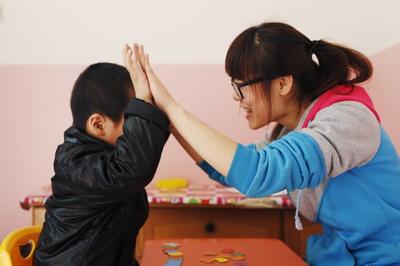 自閉癥孩子的強(qiáng)化物，你知道嗎？