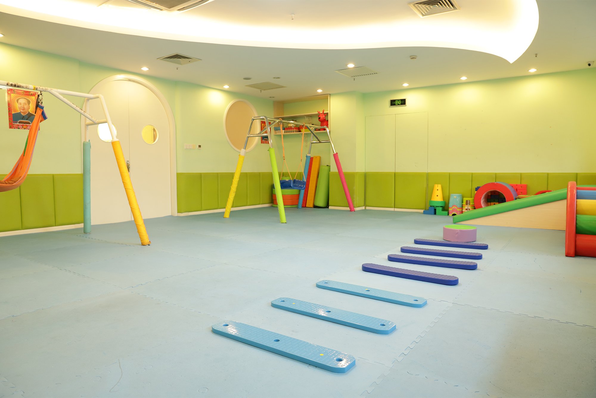 上海人幼教育科技有限公司