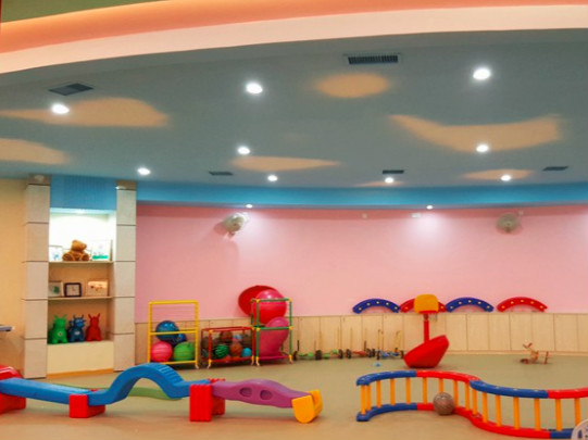 福州市倉山區(qū)愛星語訓(xùn)康復(fù)中心